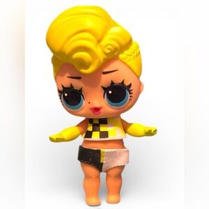 LO.L. Surprise! Dance Party Ball -  MC Pose - outrageous .